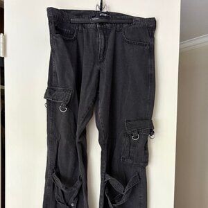 Hot Topic Cargo/strap pants
